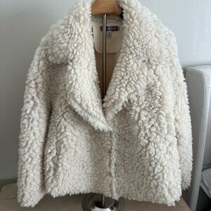 Urban Outfitters Faux Fur Jacket. Women Small